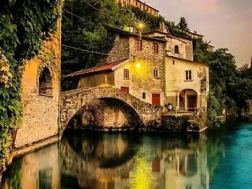 Casa Intignano - Appartamento Con Terrazzo Vista Lago Tremezzo