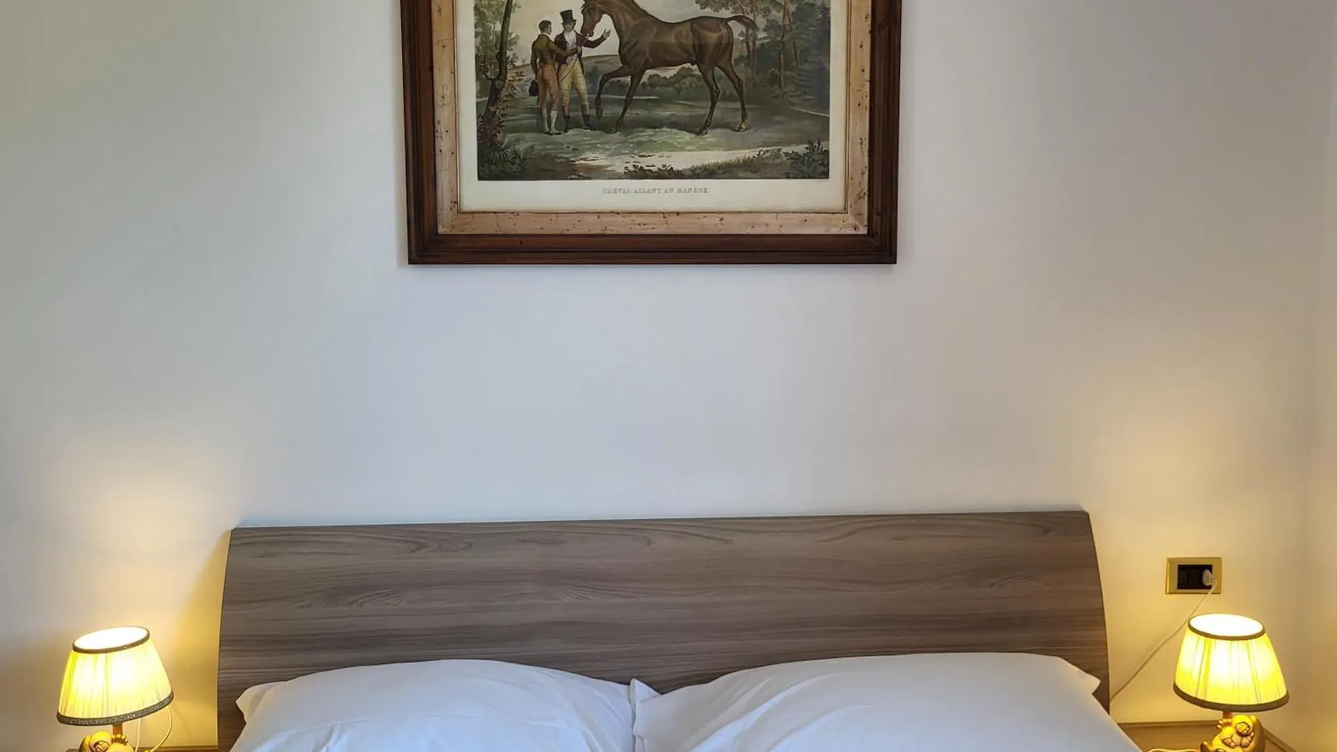 Casa Intignano - Appartamento Con Terrazzo Vista Lago Tremezzo