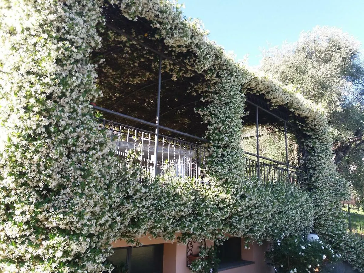 Casa Intignano - Appartamento Con Terrazzo Vista Lago Tremezzo