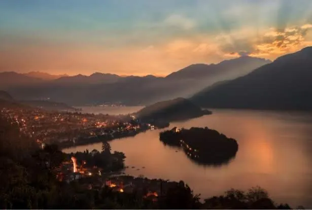 Apartment Casa Intignano - Appartamento Con Terrazzo Vista Lago Tremezzo Italy